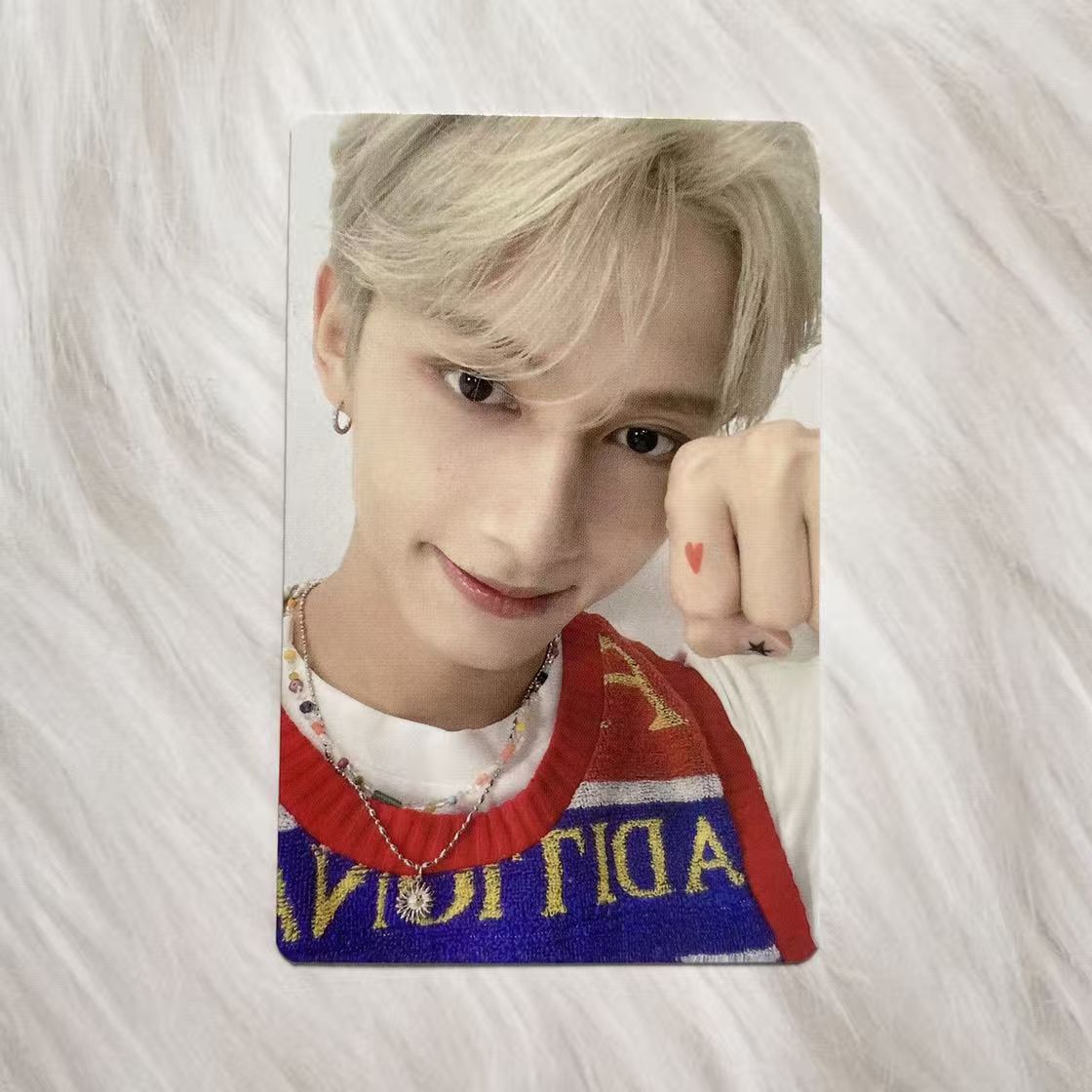 seventeen文俊辉小卡