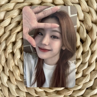 ITZY 黄礼志QOO10小卡 8.0 KILL MY DOUBT verA比五志