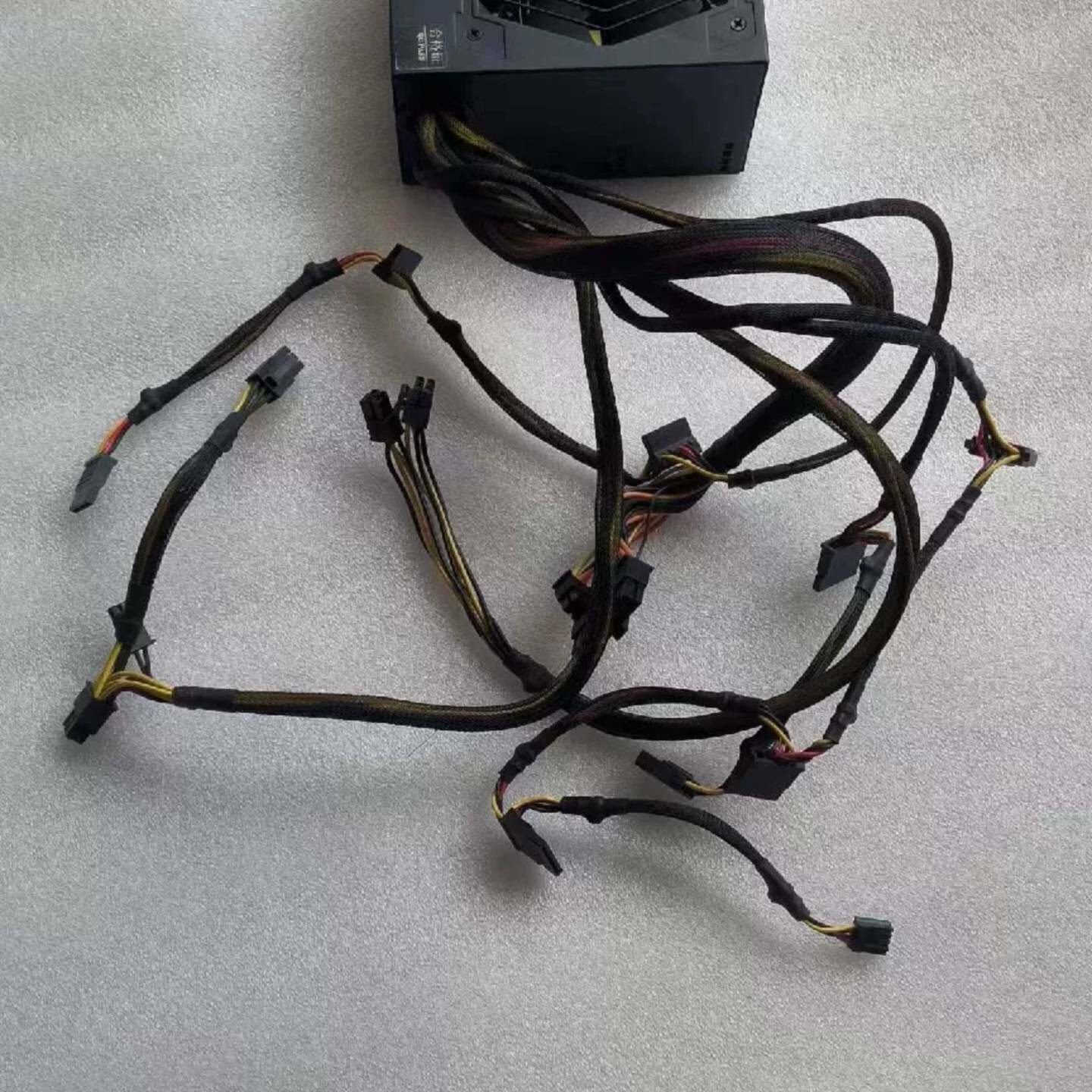 可维修全汉蓝暴450W电源议价
