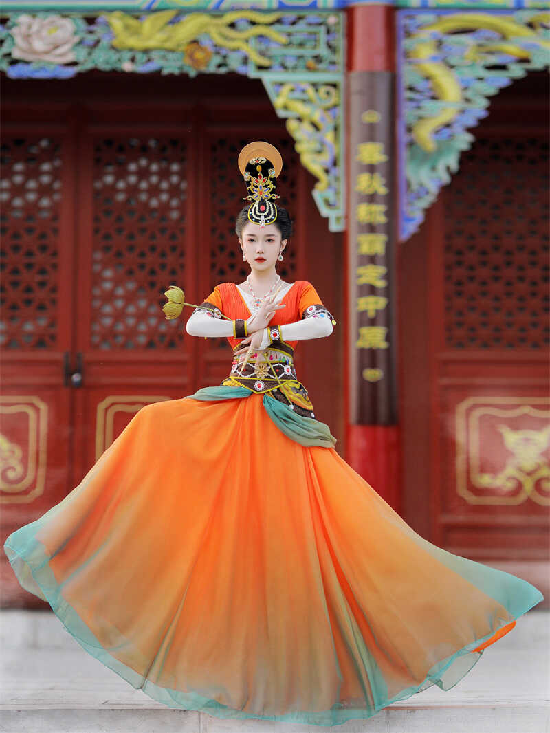 丝路飞天民族舞蹈服五星出东方