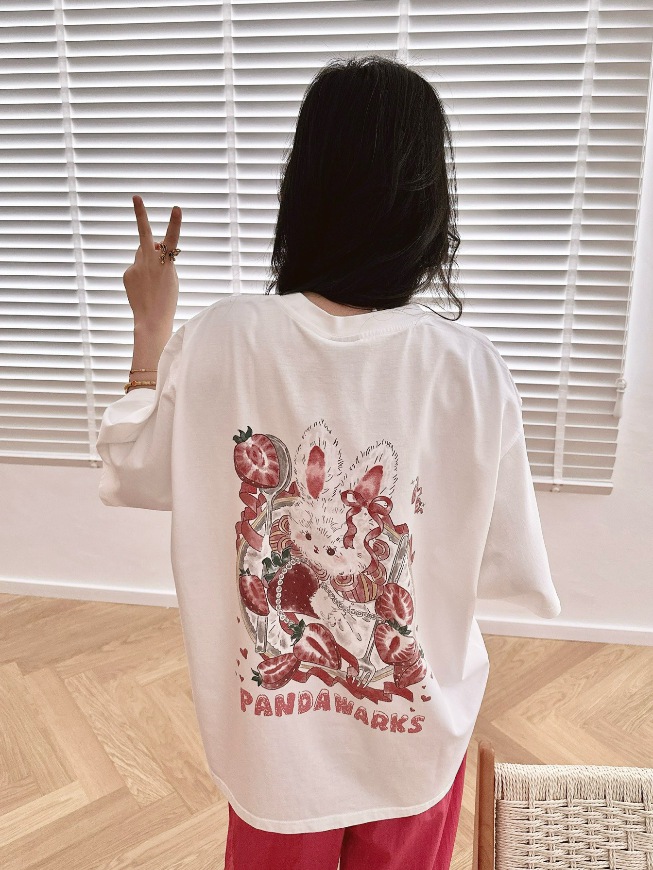草莓兔子Pandawarks熊猫纸袋家夏季薄款宽松显瘦印花短袖T恤纯棉