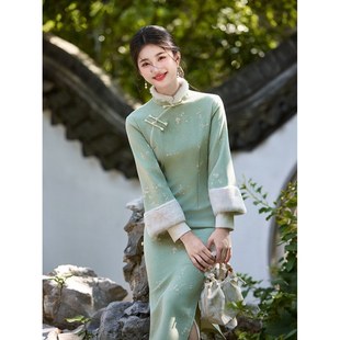 旗袍女新中式冬装2025新款加厚绿色改良少女风年轻款民国风长袖