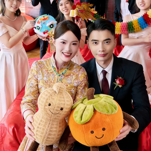结婚礼新娘手捧花柿子娃娃抛洒