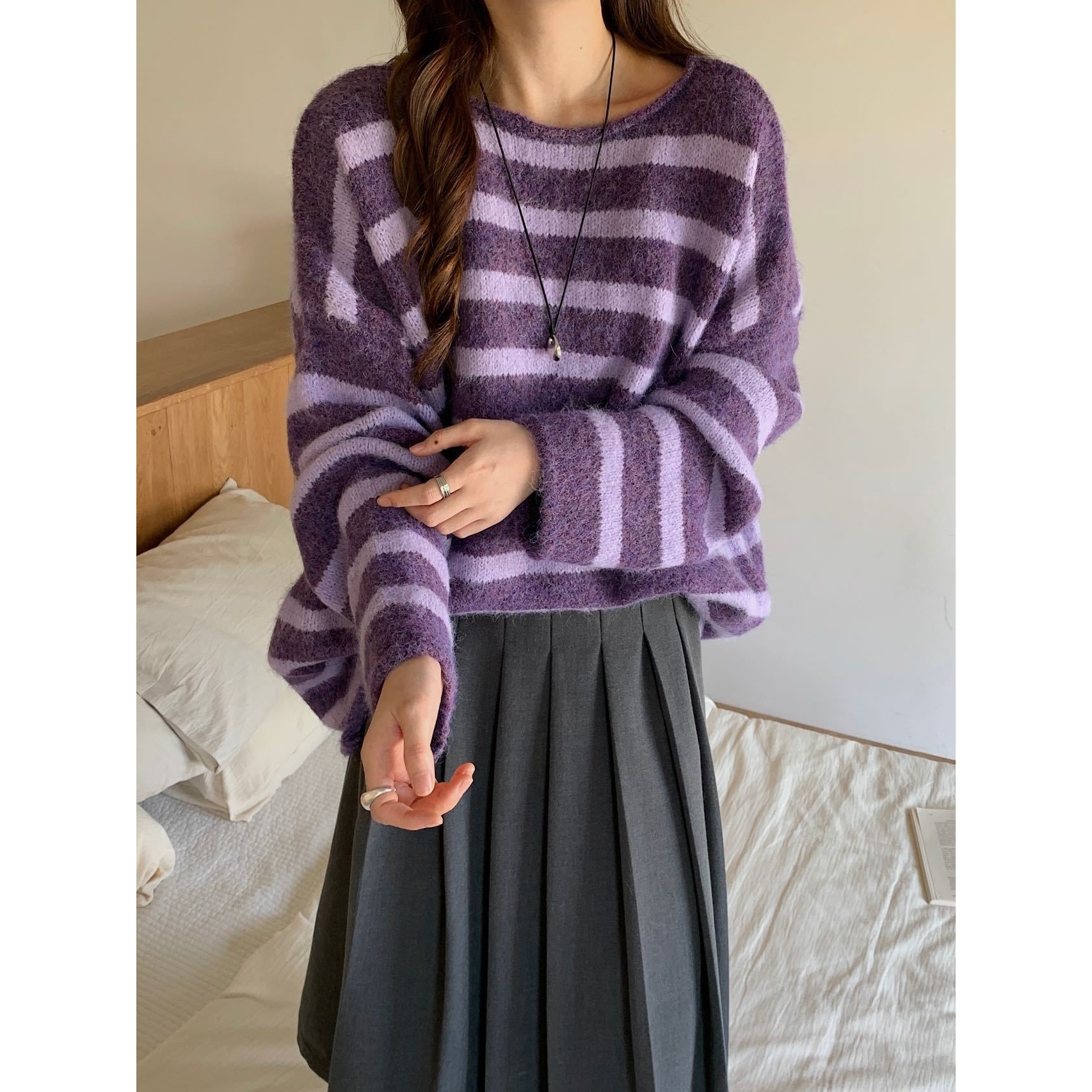 圆领撞色条纹毛衣秋冬日韩休闲慵懒软糯宽松大码套头针织衫女