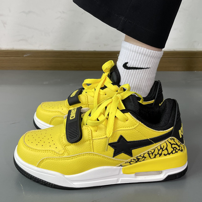 潮流男鞋休闲鞋板鞋爆款星星气垫