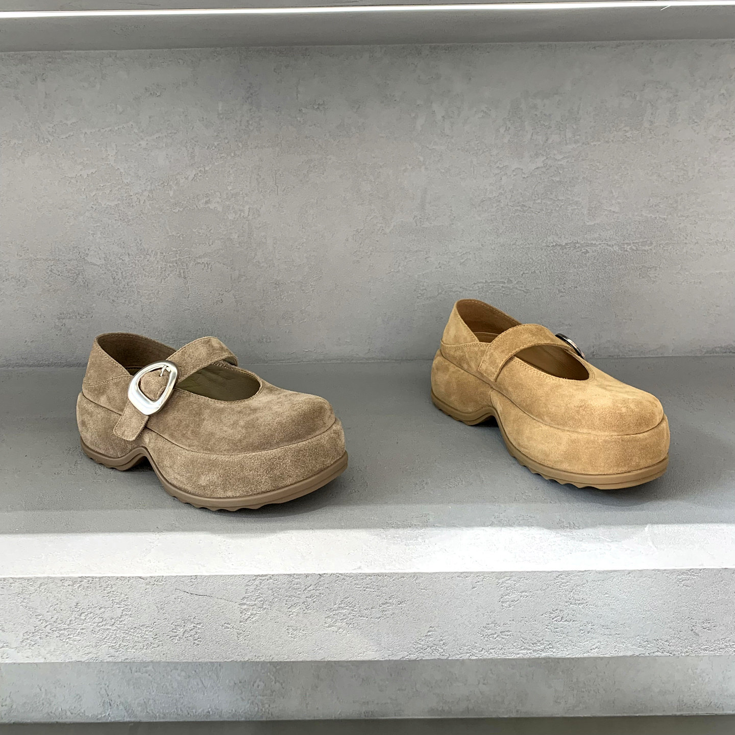 欧洲站女鞋2026春季新款欧货真皮浅口皮带扣厚底英伦风单鞋勃肯鞋,女鞋,勃肯鞋/软木鞋,淘宝优惠券,粉丝福利购,淘宝优惠卷