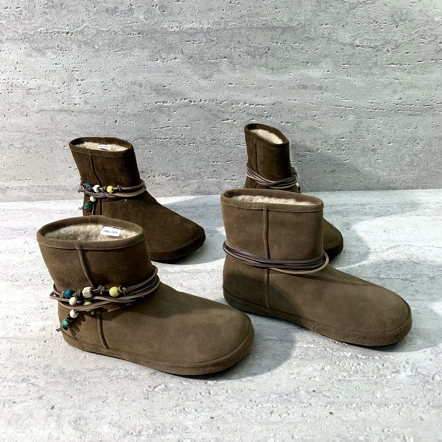 套筒绒里平底串珠时尚雪地靴