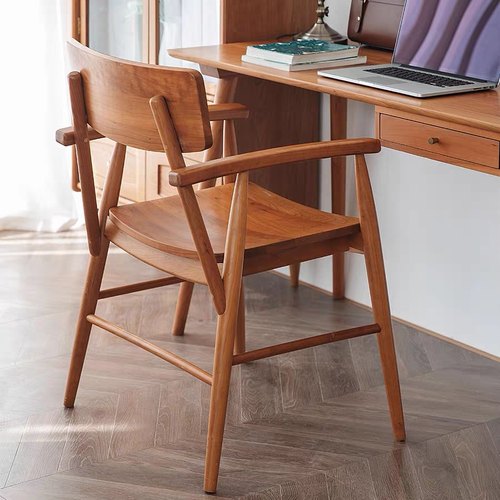 扶手椅樱桃木实木书椅