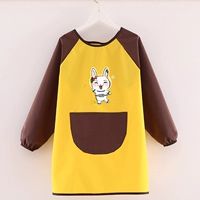 Желтая космическая девушка кролика