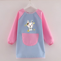 Голубая космическая девушка кролика