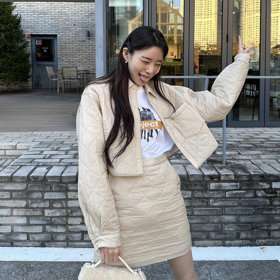 韩国东大门甜美菱格压纹夹棉短款棉衣外套女+a字半身裙两件套装