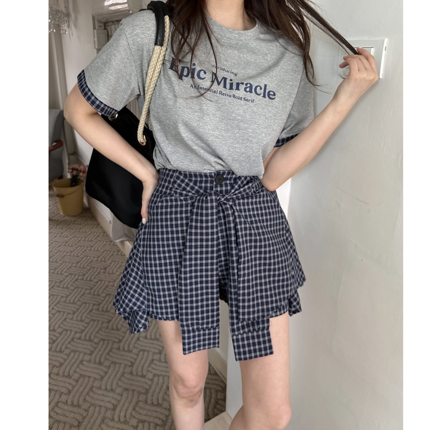 韩国东大门圆领字母印花短袖T恤女+假两件不规则格子短裙裤套装