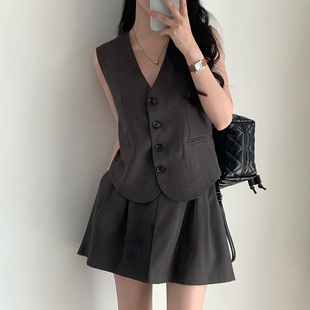 韩国东大门复古气质V领无袖西装马甲背心+高腰百褶裤裙短裤套装