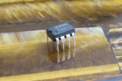 全新原装 LF412CN LF412ACN 封装DIP-8 双路JFET运算放大器 现货