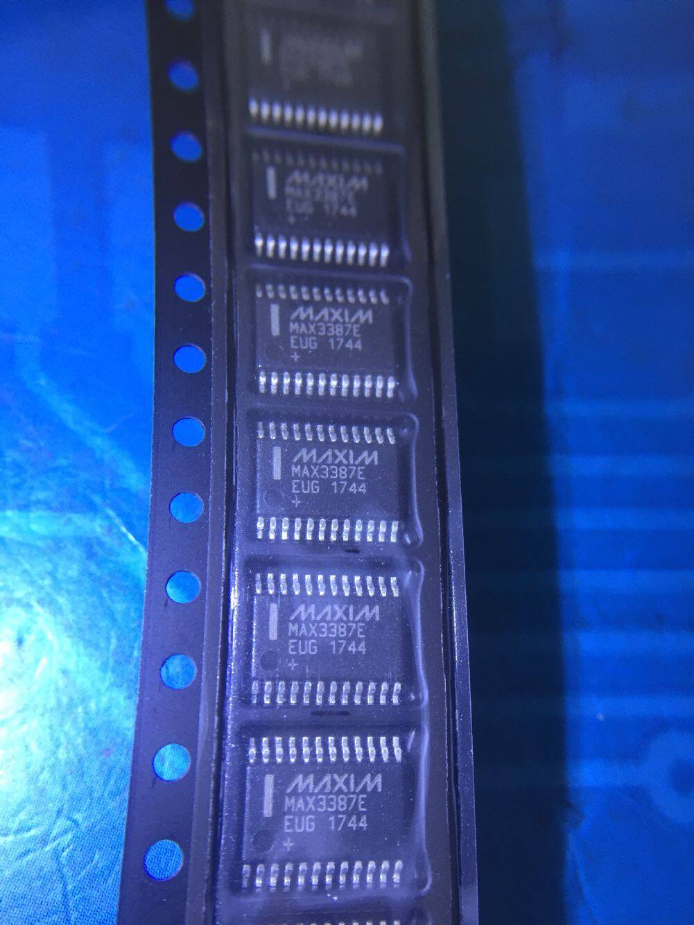 全新原装 MAX3387EEUG+T MAX3387EEUG MAX3387E 封装TSSOP24 现货