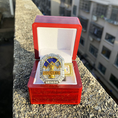 勇士湖人2023掘金总冠戒指科比库里詹姆斯欧文篮球迷手办摆件收藏