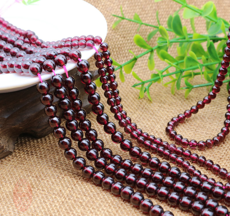 天然进口鉴赏极紫牙乌酒红石榴石散珠半成品DIY手链佛珠饰品配件