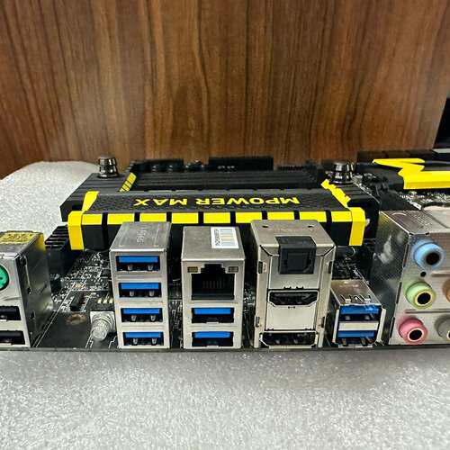 微星  Z97  MPOWER  MAX  AC  i3 i议价