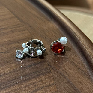 红色讯号 黄打屁复古闪韩风古早时髦百搭甜酷仙耳骨夹一组合叠戴