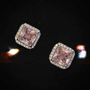 通心粉 黄打屁百搭韩简约精致公主闪方钻锆石925银耳钉蚊香盘耳夹