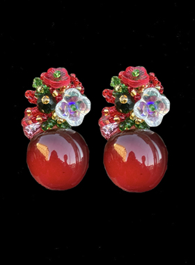 浆果精灵 黄打屁原创设计秋冬新年圣诞铃铛红色氛围手工925耳钉夹