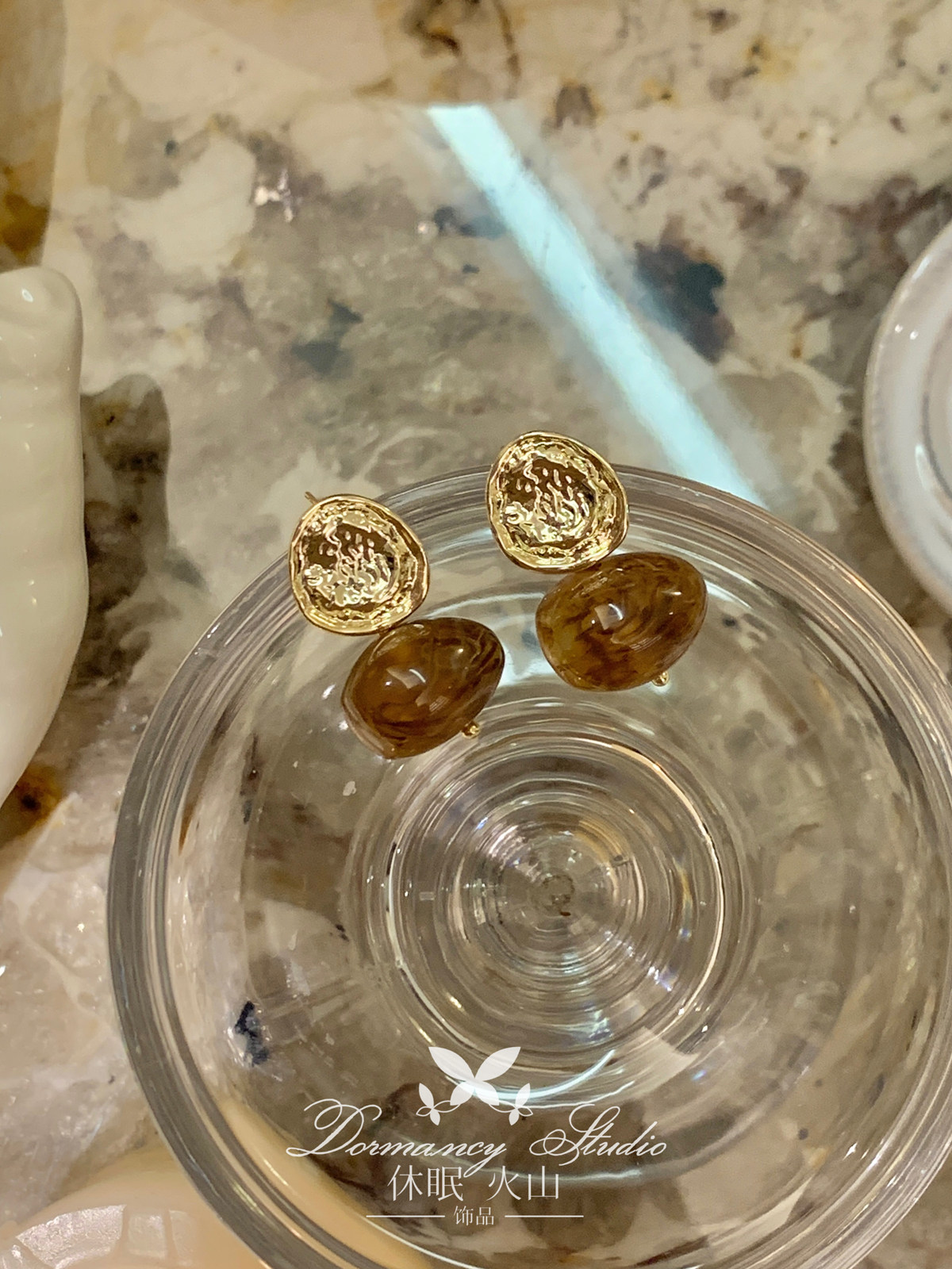 「中古咖啡屋」法式复古美拉德风琥珀树脂百搭耳环秋冬新品耳钉女,饰品/流行首饰/时尚饰品新,耳钉,淘宝优惠券,粉丝福利购,淘宝优惠卷