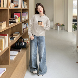 春季新款现货  短款立领设计感皮衣外套153 2607P130K198图片