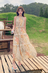 夏季新款现货 度假风挂脖印花连衣裙153 2636P145K198图片