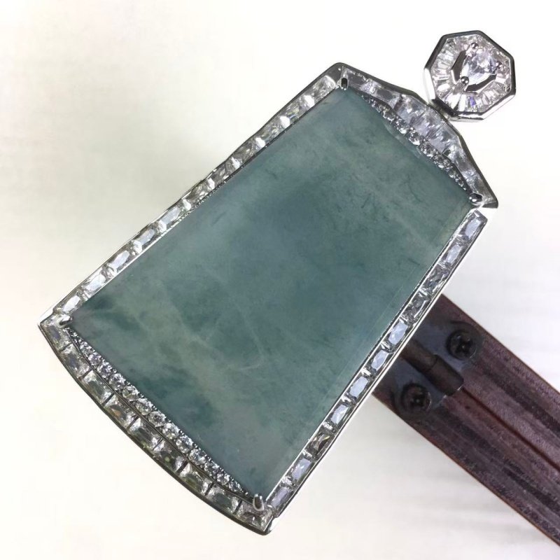 新款a货天然翡翠冰蓝平安无事牌吊坠铜合金豪镶中式方牌玉石挂件