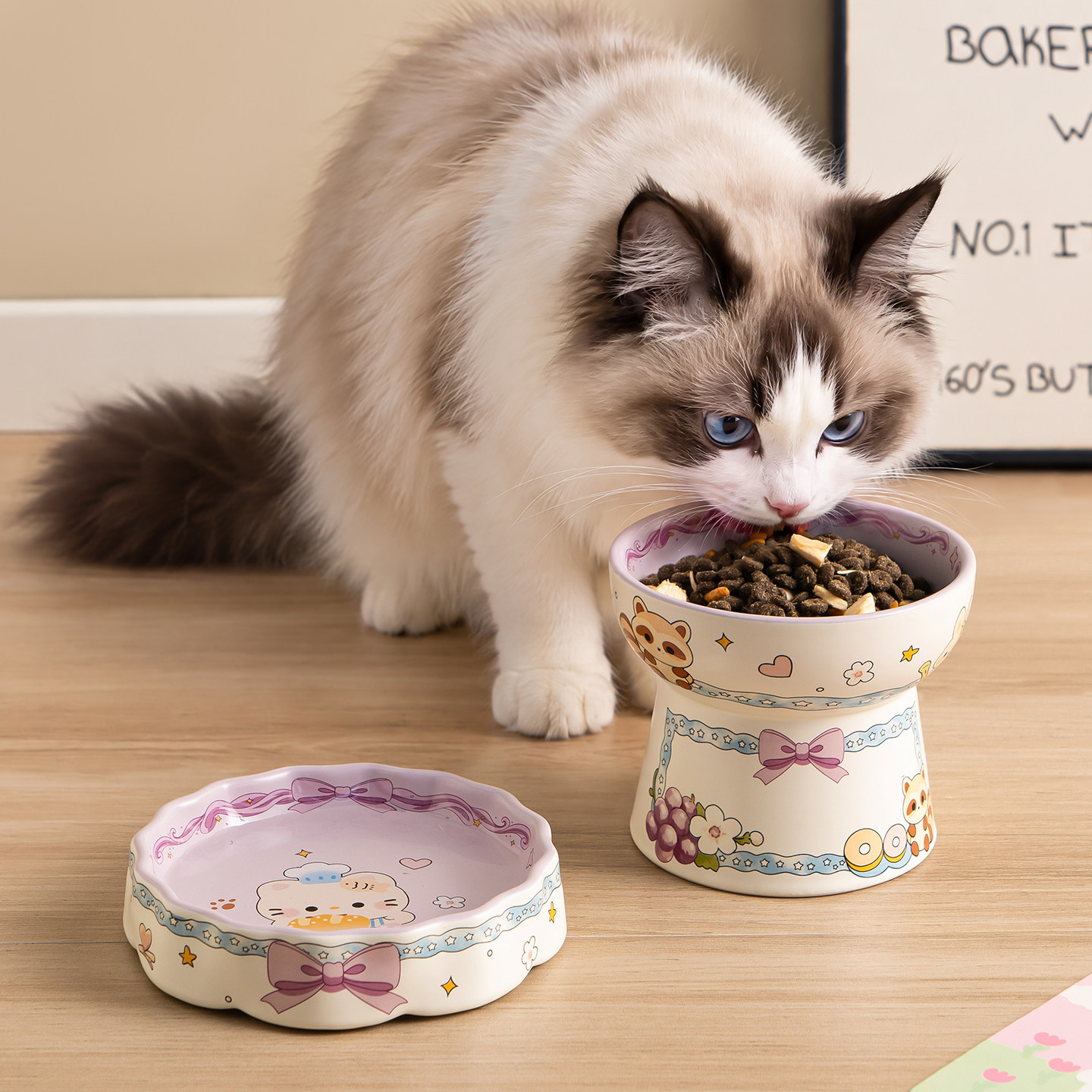 可爱卡通陶瓷宠物碗护颈高脚猫碗狗碗斜口猫粮碗高颜值猫咪食盆