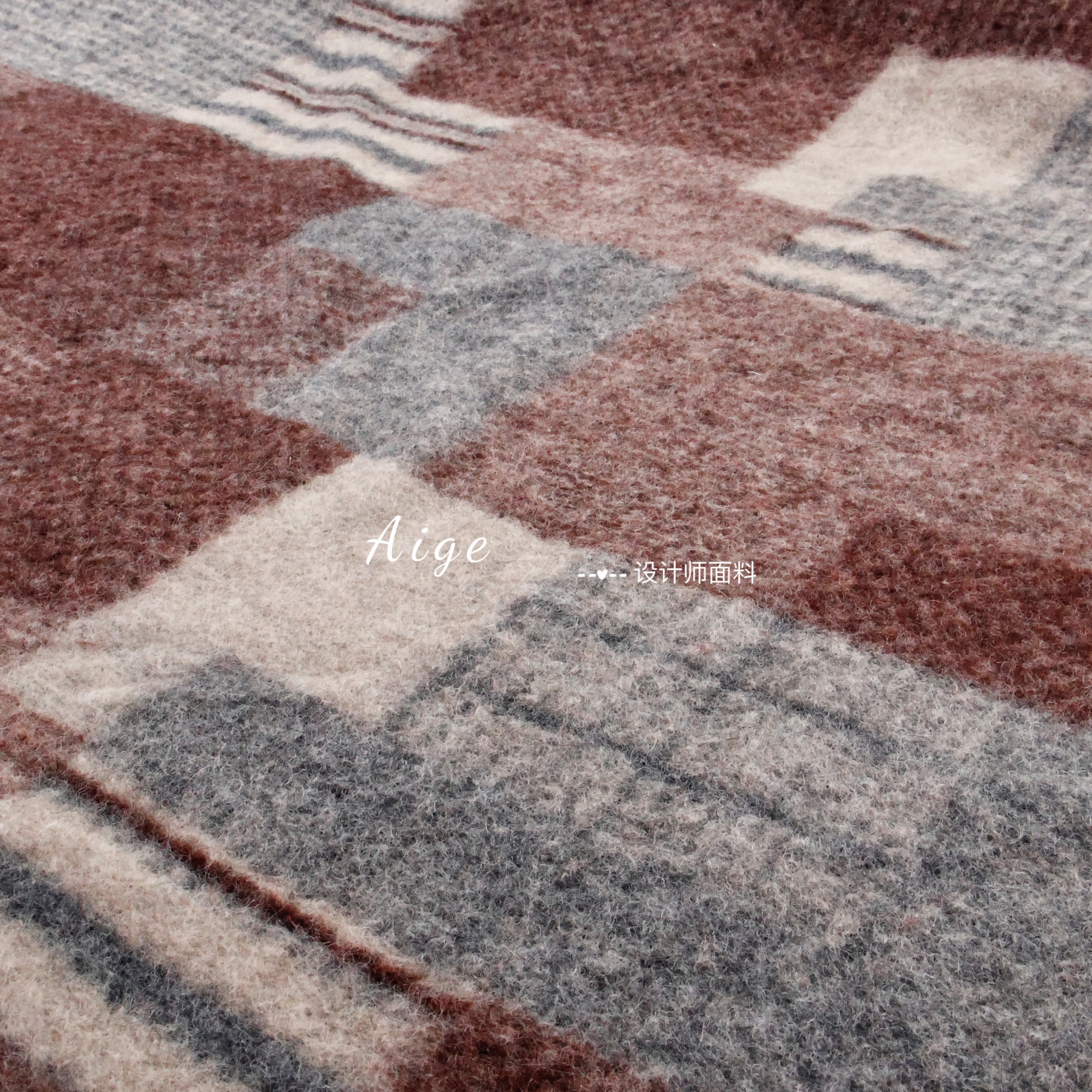 95%wool 红棕色几何弹力针织羊毛料毛呢面料冬天外套大衣斗篷布料