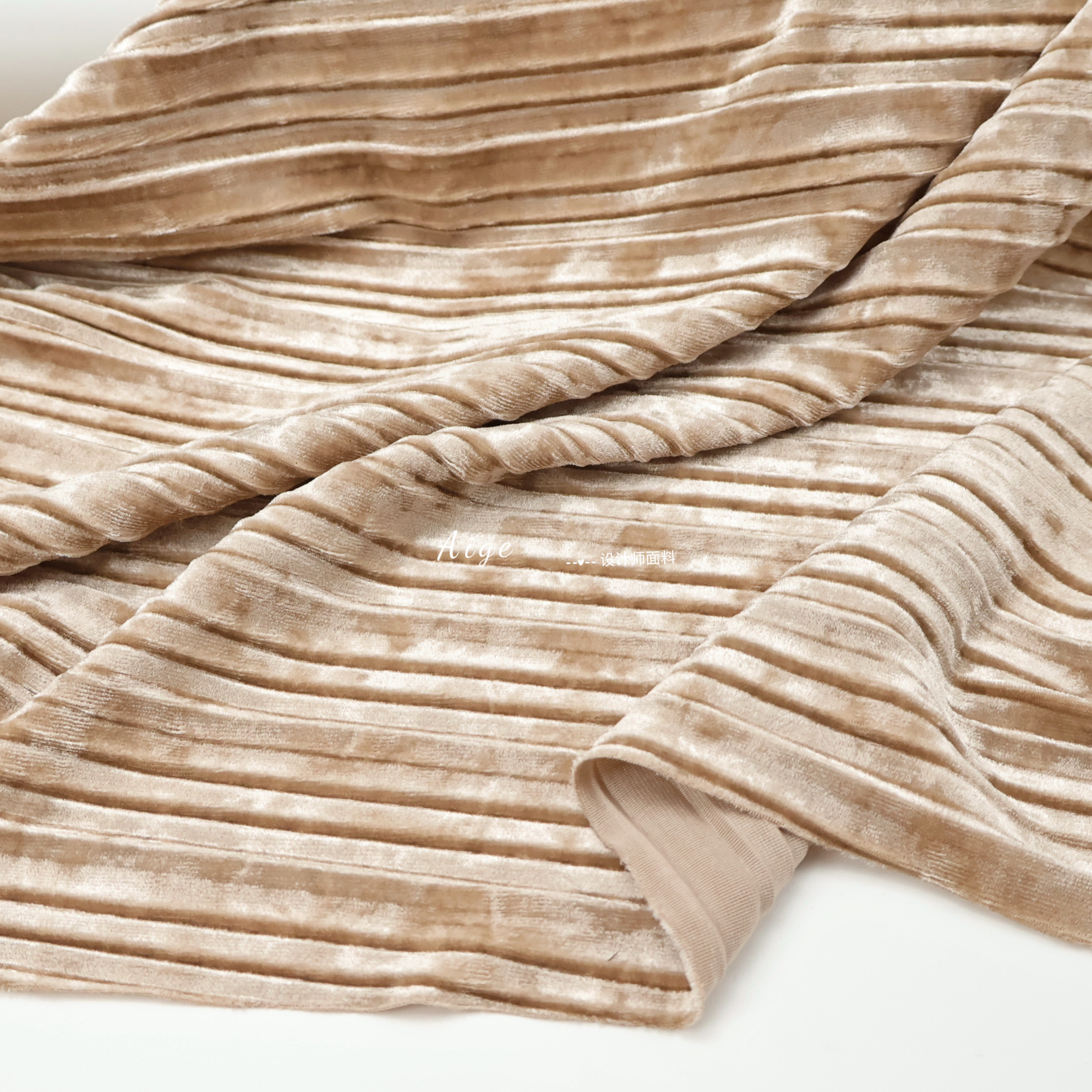 弹力垂感 香槟色条纹百褶金钻绒丝绒天鹅绒布料半裙旗袍套装面料