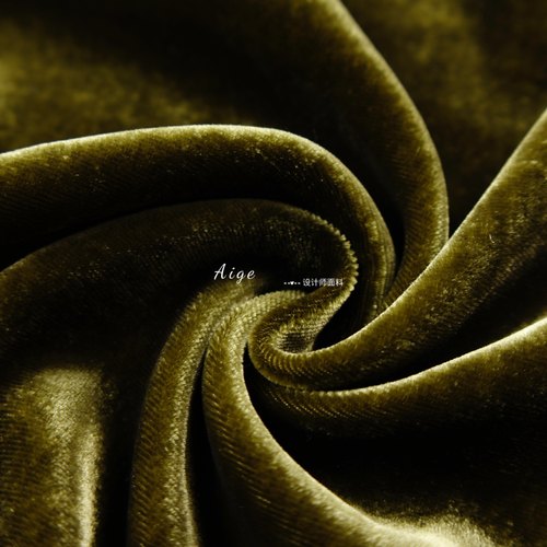 真丝丝绒 橄榄绿140宽幅桑蚕丝天鹅绒面料霜感光泽高定春夏布料