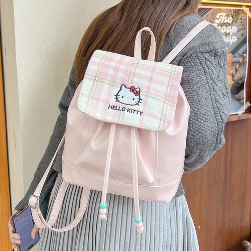 可爱凯蒂猫双肩包女2026新款休闲格纹kt少女小背包高级感百搭书包