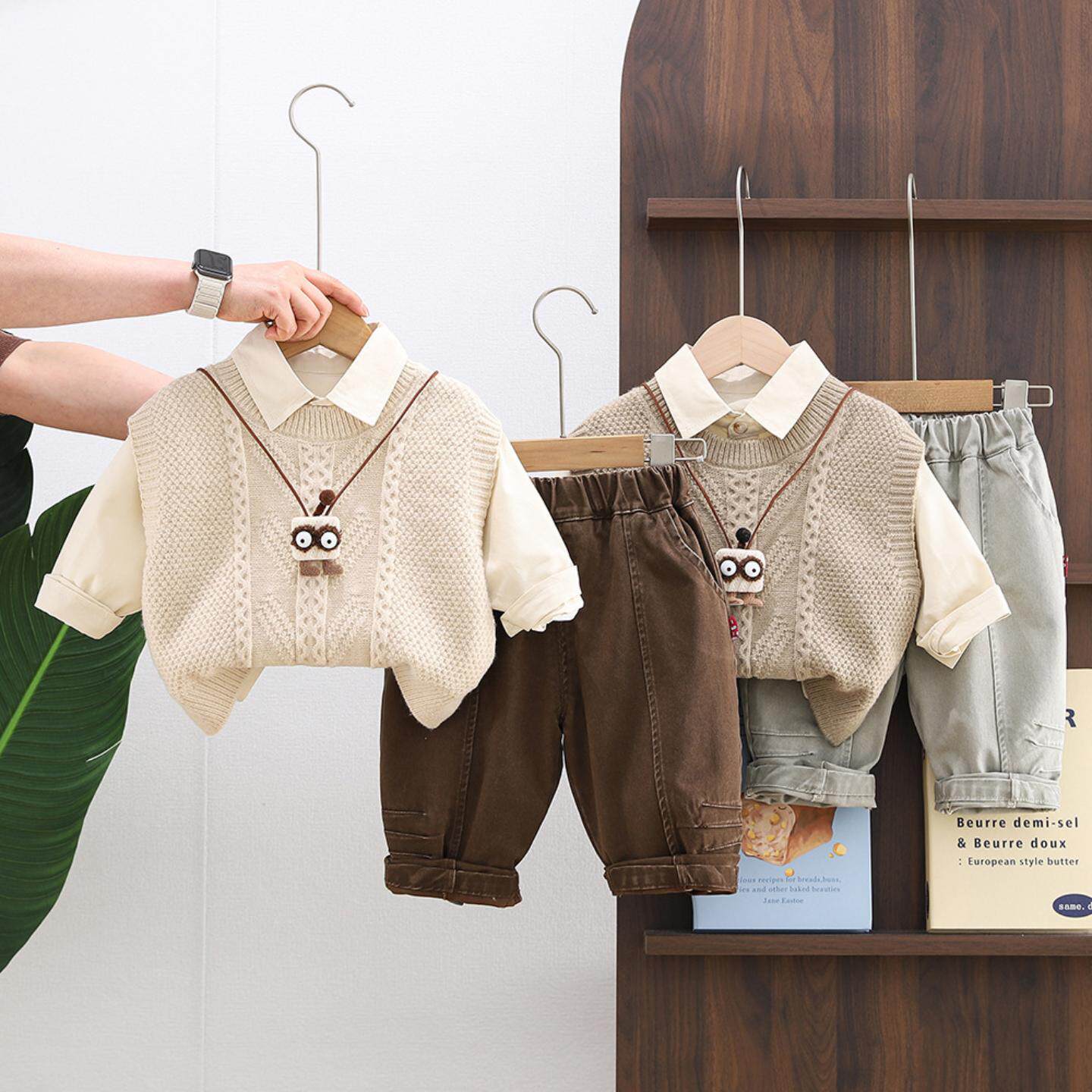 男宝宝春装套装儿童洋气小童帅气2婴儿衣服1-3岁挂件毛衣三件套潮