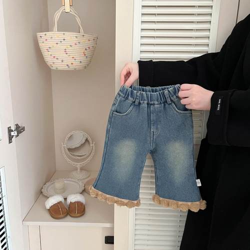 女宝宝童秋冬季裤子加绒加厚新款儿童韩版一体绒宽松微喇牛仔裤潮