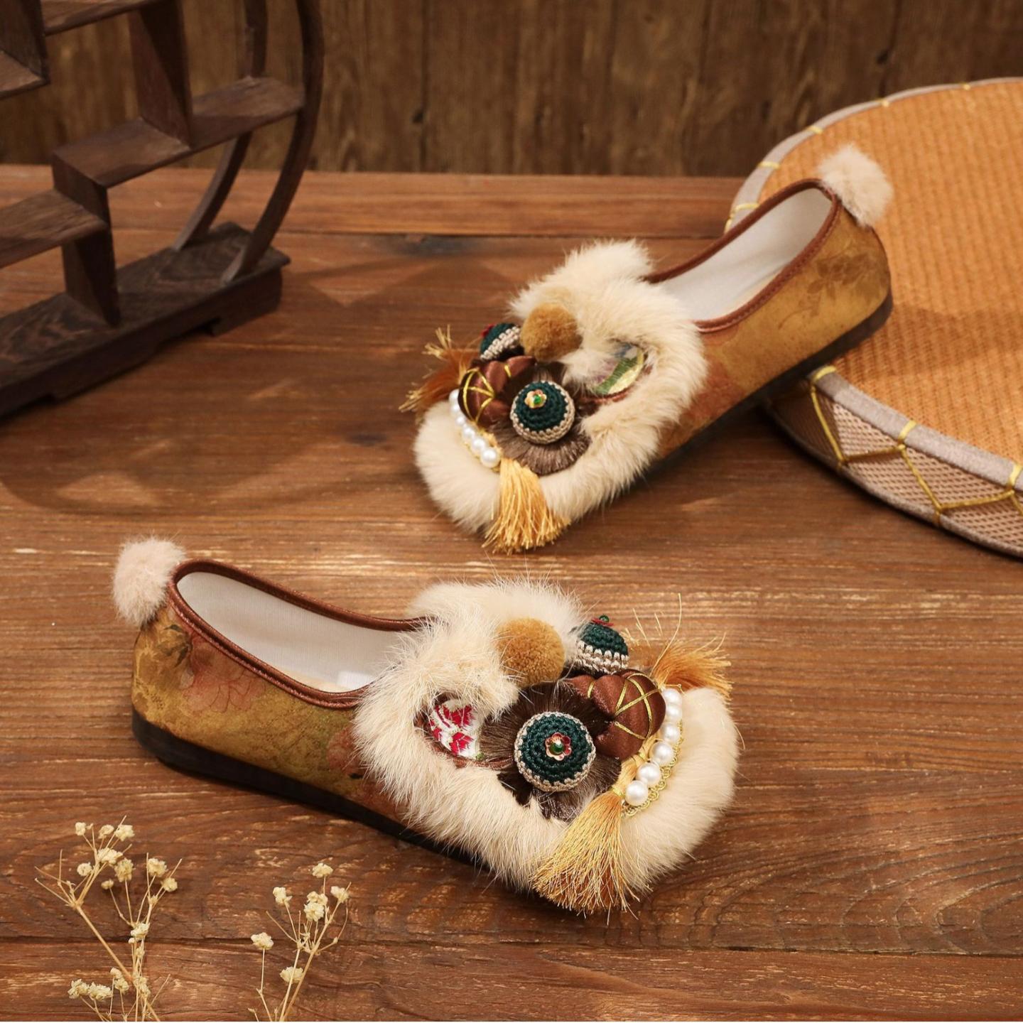 春季新款民族风成人虎头女鞋鞋手工绣花鞋国潮复古平底民俗布鞋女