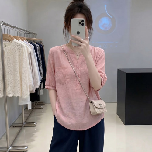 大码女装肌理感v领衬衫2026夏季胖mm超好看粉色显瘦洋气百搭衬衣