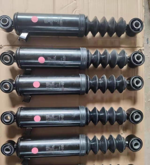 起亚索兰托现代全新胜达IX45维拉克斯后减震器如图