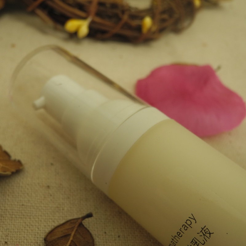 Ñó¸Ê¾ÕÐÞ»¤ÈéÒº50ml±£ÊªÊ滺ȥºìѪ˿¿¹Ãô¸ÐÐÞ¸´Ö¹Ñ÷Çåˬ±£ÊªÍ¸Æø
