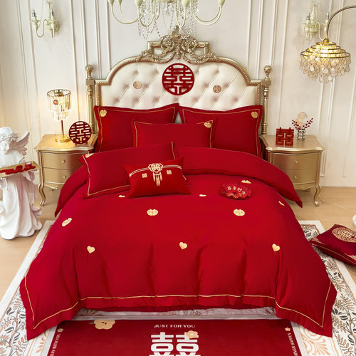 婚庆冰丝四件套大红色爱心刺绣被套床笠夏天丝滑被罩陪嫁床上用品