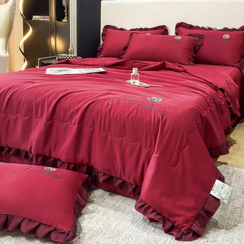 婚庆冰丝夏被酒红色空调被四件套婚嫁花边薄被子夏天丝滑夏凉被2M