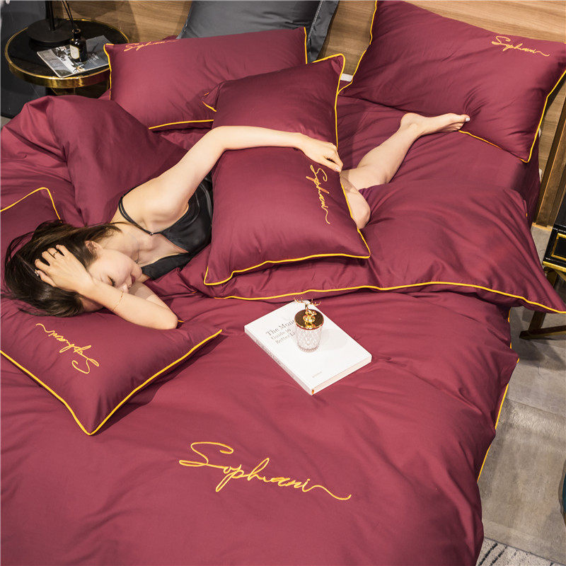 2026款全棉纯棉床上用品四件套床单简约学生宿舍字母刺绣被套红色