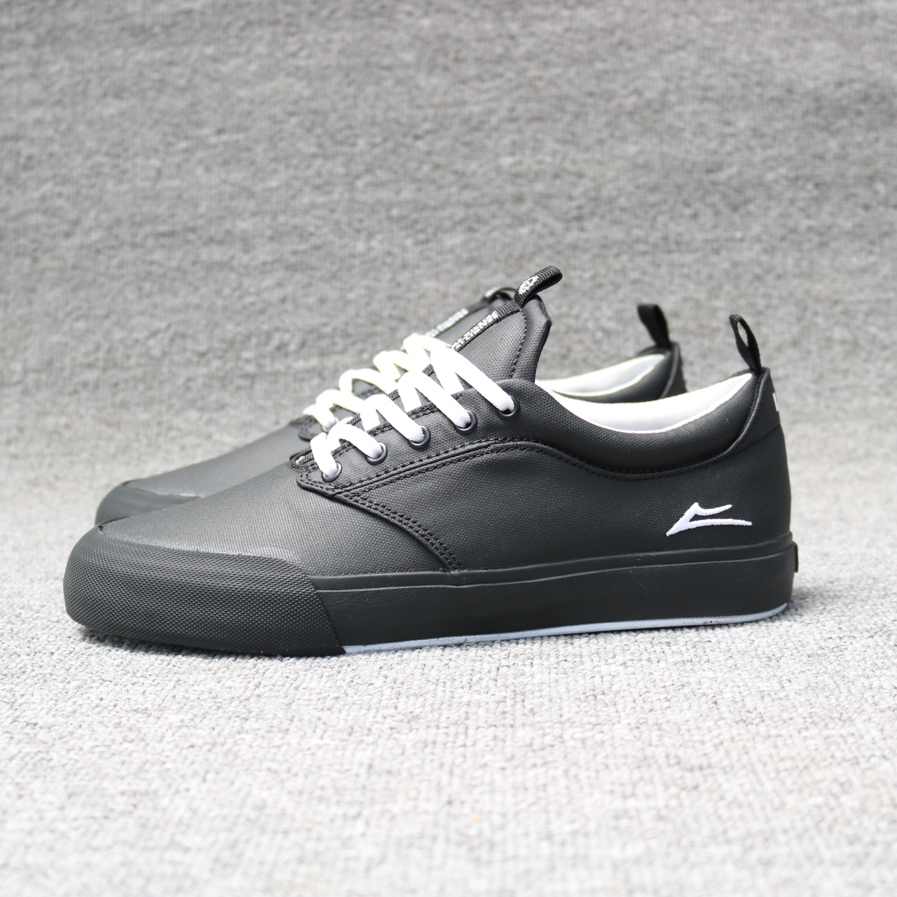 globe帆布鞋fallen滑板鞋etnies