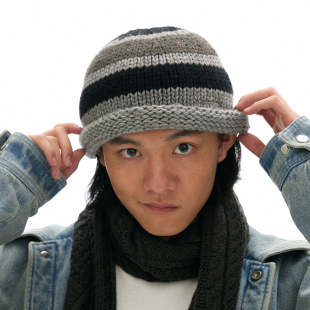 GRY C4_BLK CRM_BEANIE 条纹卷檐针织帽 化学制品