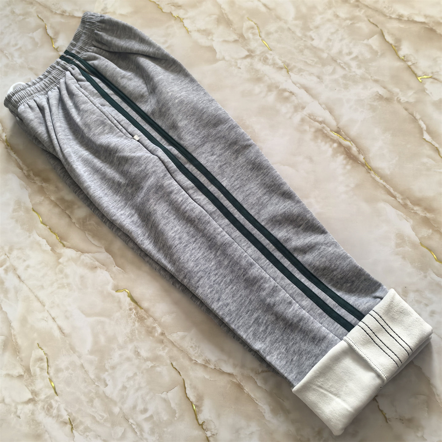 墨绿条两杠灰色校服裤子冬季保暖