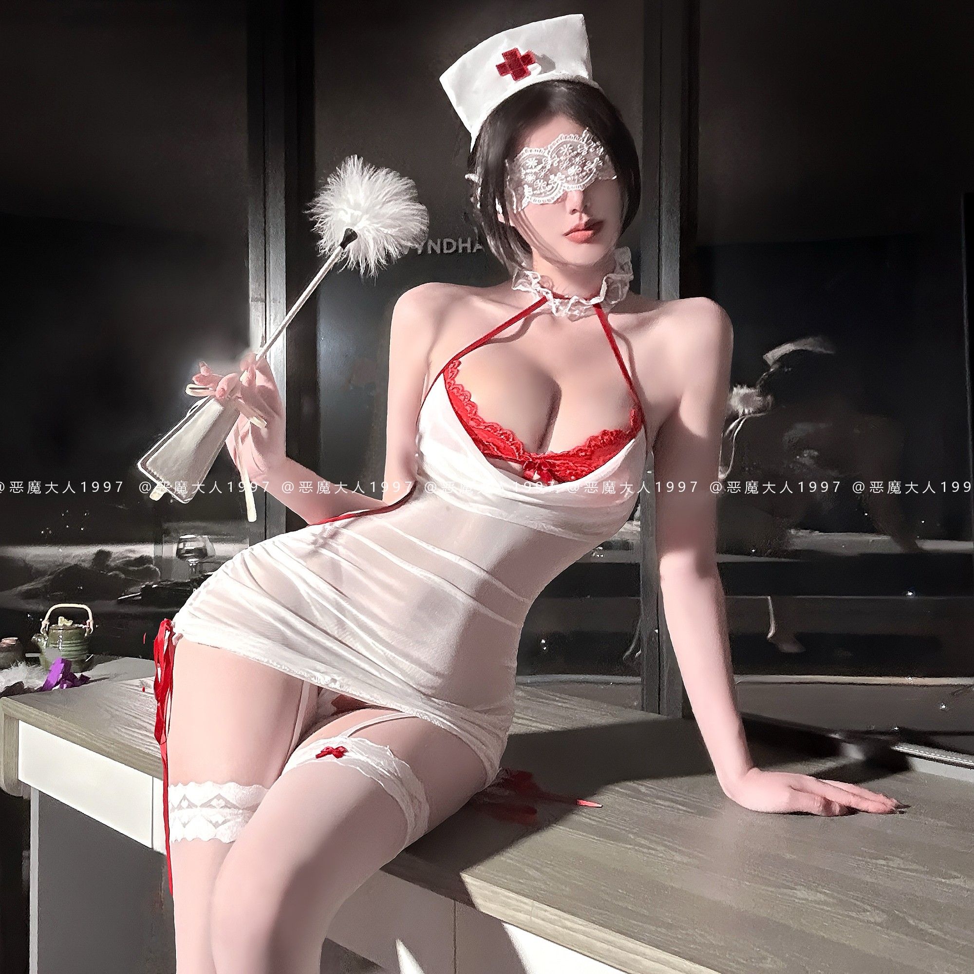 恶魔大人情趣COS纯情小护士角色扮演性感透视挂脖短裙睡衣制服女