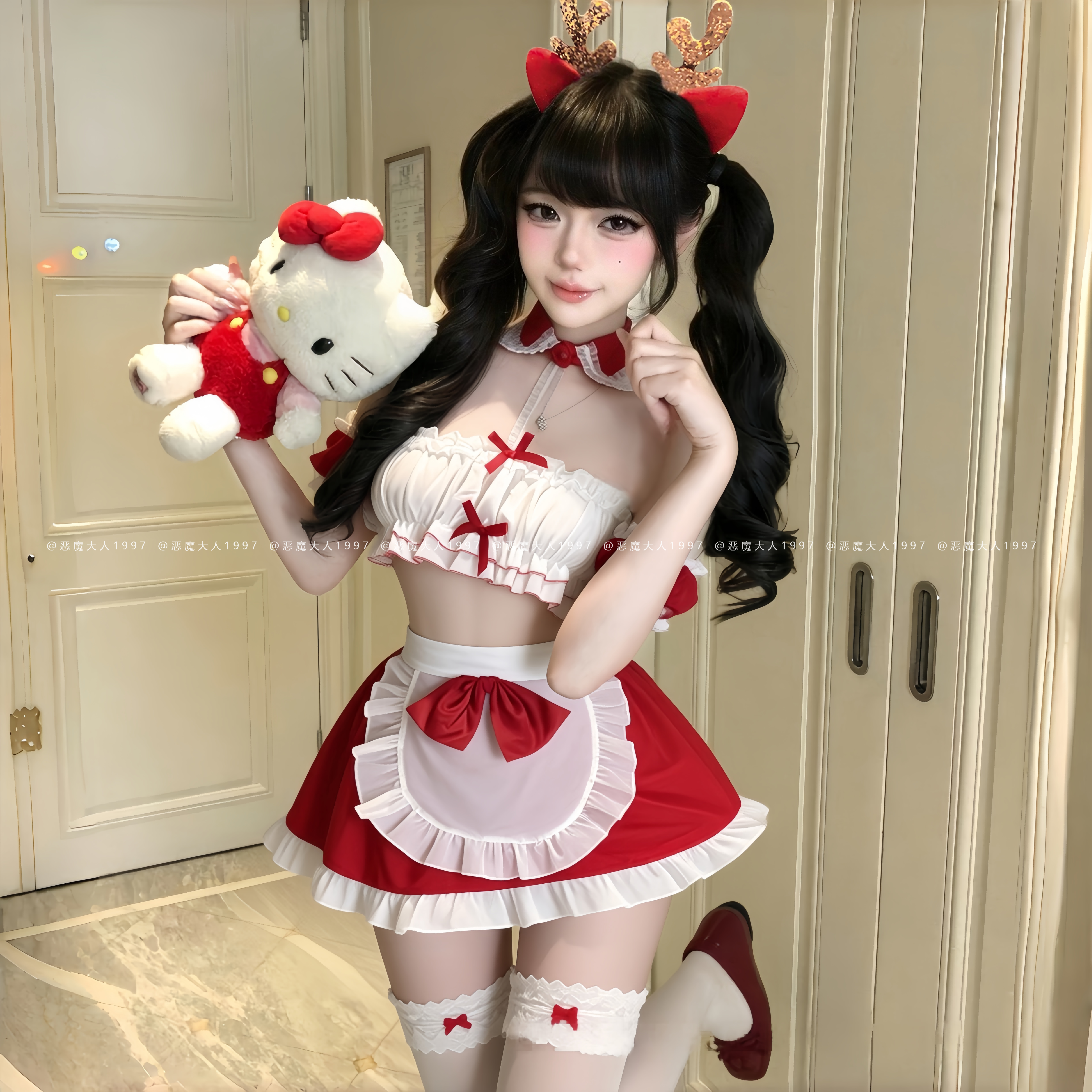 恶魔大人圣诞节纯欲蝴蝶结挂脖镂空围裙COS女仆情趣约会制服内衣