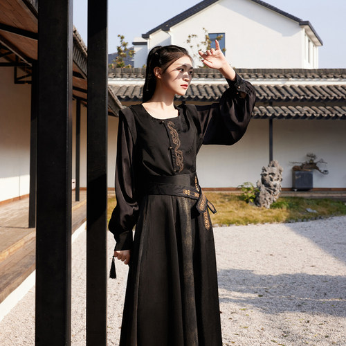 听旬汉服女春季半身十破裙套装