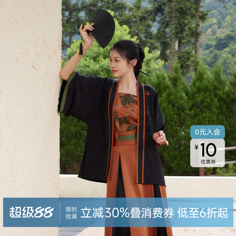 听旬汉服猫咪印花宋制四破三裥裙